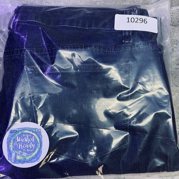 Lee Riders Women’s Midrise Capri Jeans Dark Wash Stretch Denim Casual 34x21 - Picture 11 of 11